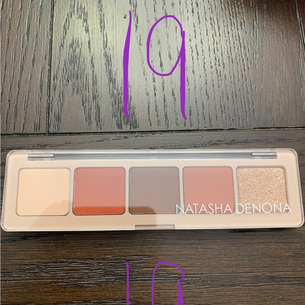 Eyeshadow